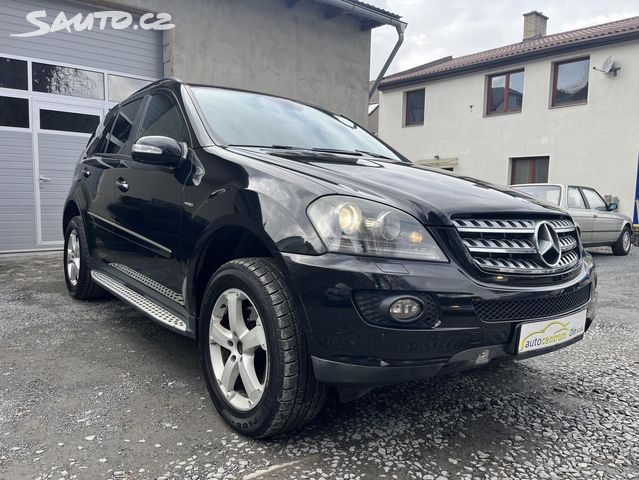 Mercedes Třída M